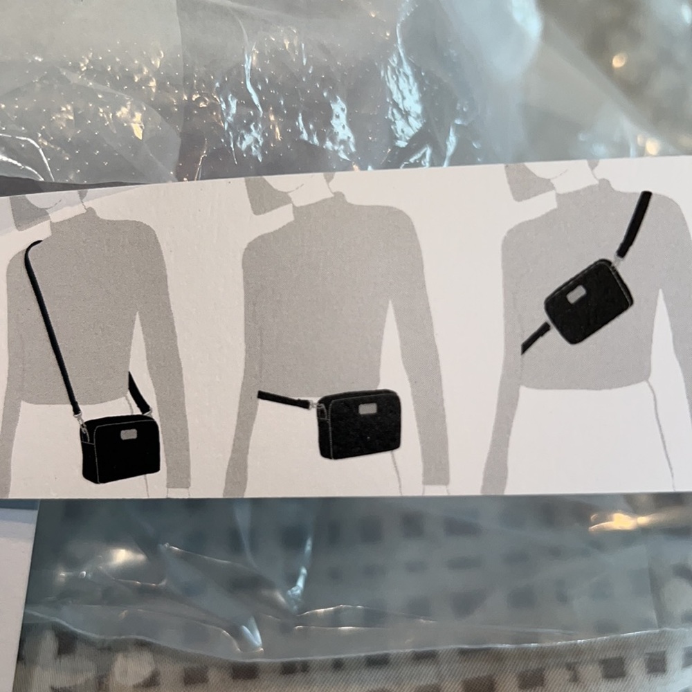 NWT UGG Janey II Transparent (3 in 1) Black Crossbody - Picture 7 of 11